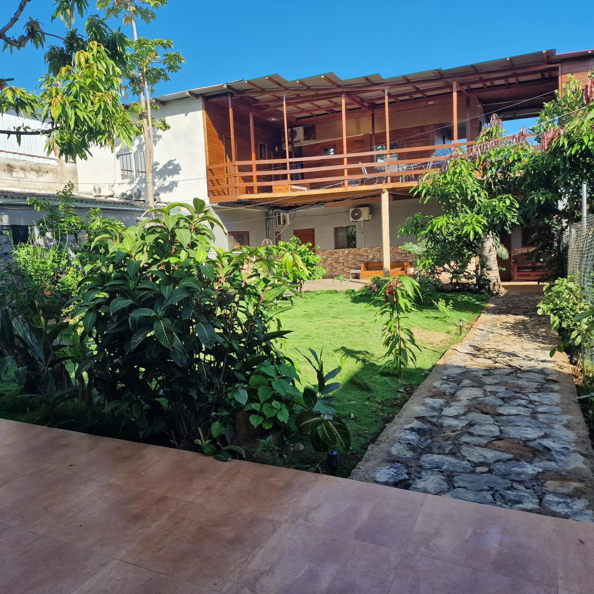 Monteiro Paradise Guest House Сао Томе Екстериор снимка