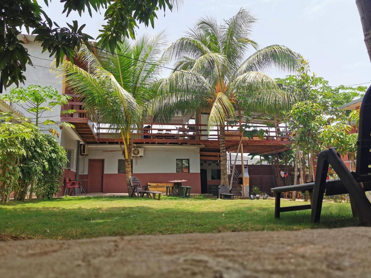 Monteiro Paradise Guest House Сао Томе Екстериор снимка